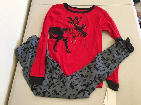 NWT Oshkosh Boys Reindeer Pajama set Snug Fit 12