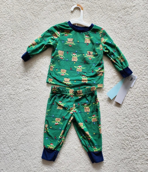 Holiday Christmas Star Wars baby Yoda Grogu pajama set, size 12 months 2t NWT