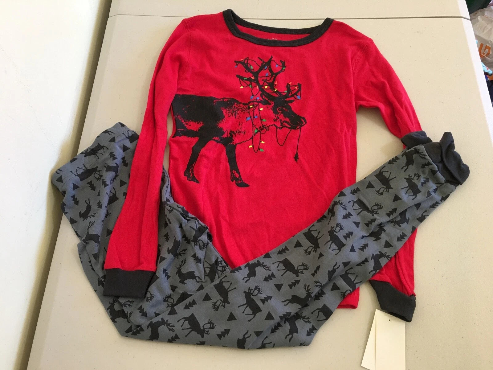 NWT Oshkosh Boys Reindeer Pajama set Snug Fit 12